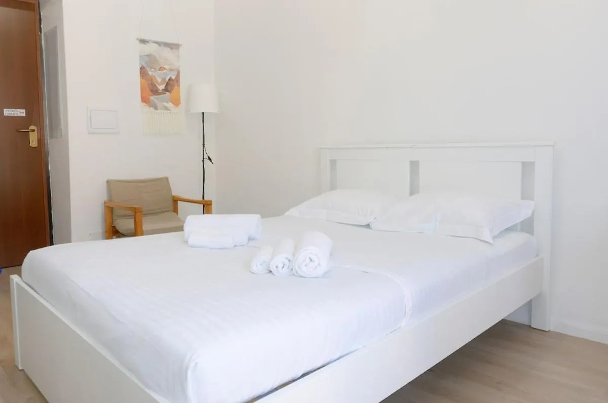 Central Apartment Milan